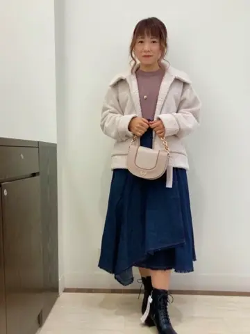 Feroux スタッフ コーディネート画像