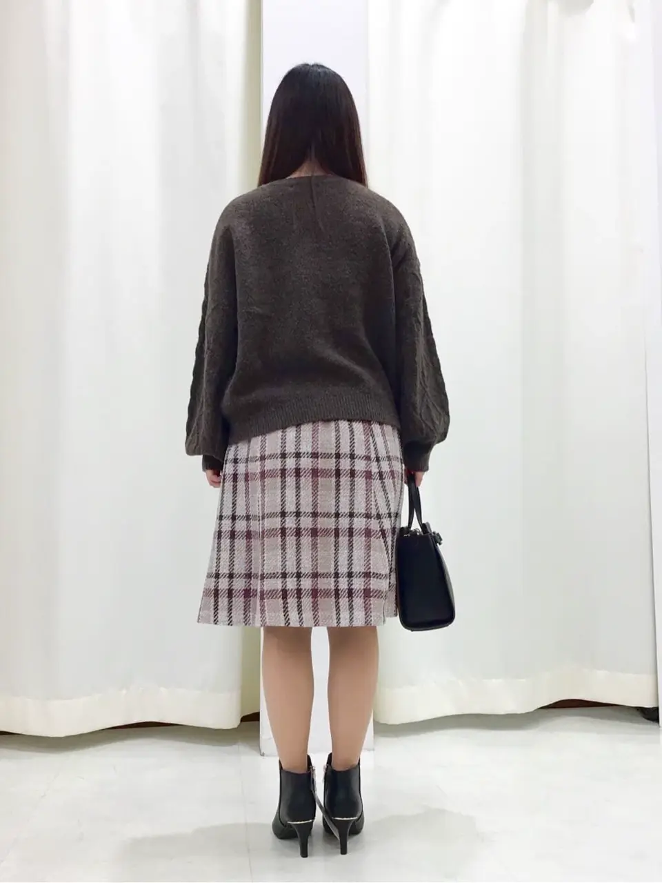 Feroux スタッフ コーディネート画像