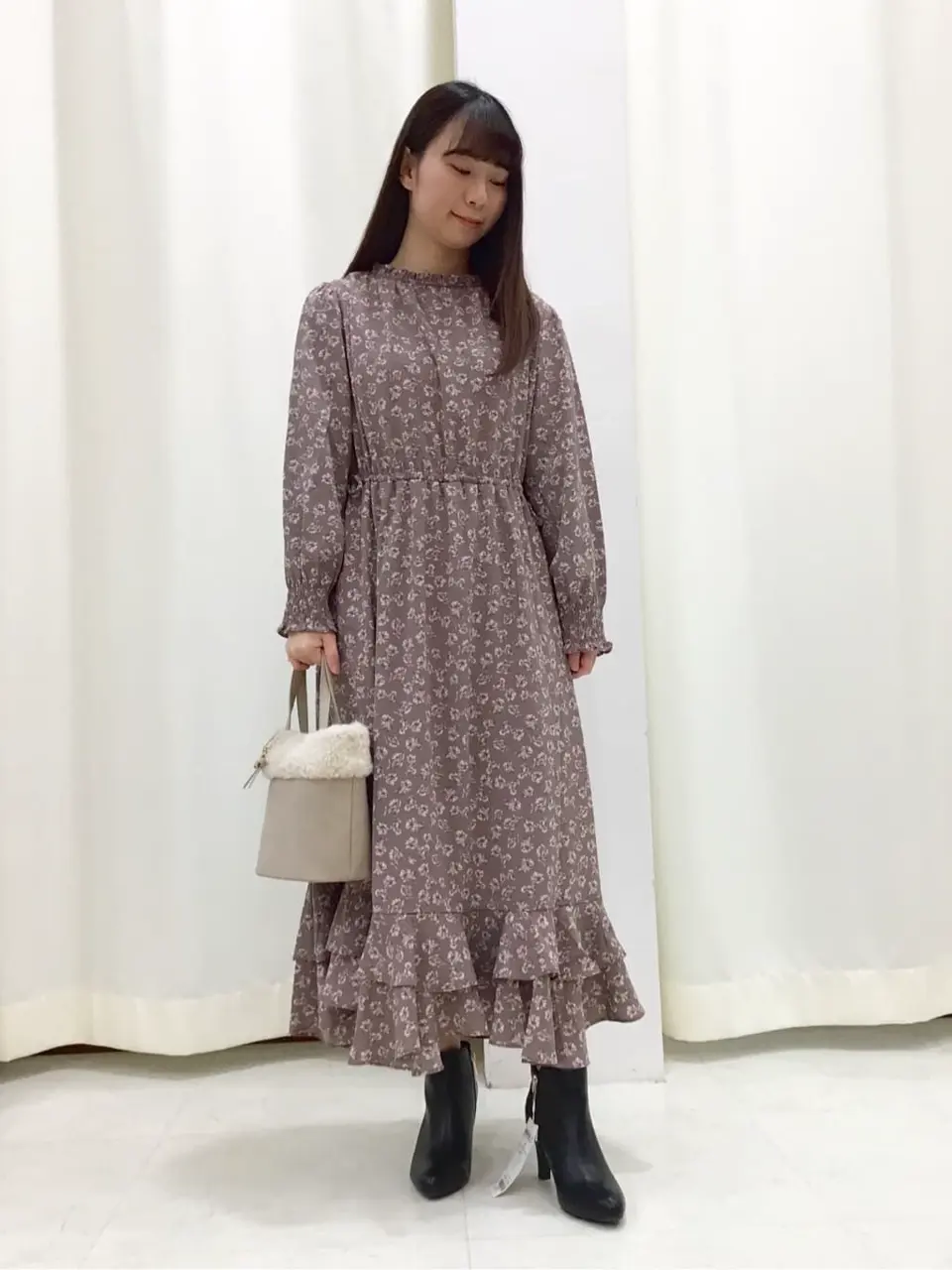 Feroux スタッフ コーディネート画像