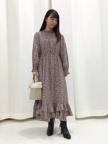 Feroux スタッフ コーディネート画像