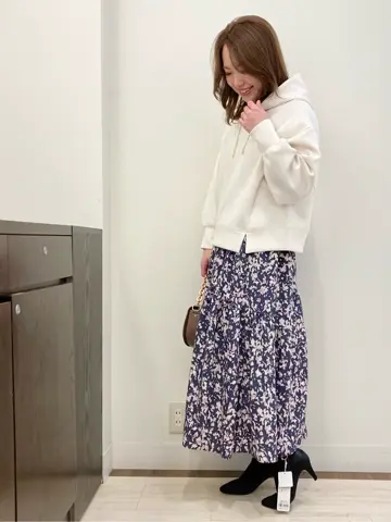 Feroux スタッフ コーディネート画像