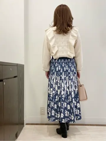 Feroux スタッフ コーディネート画像