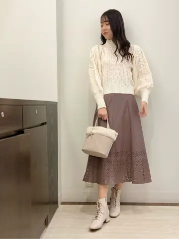 Feroux スタッフ コーディネート画像