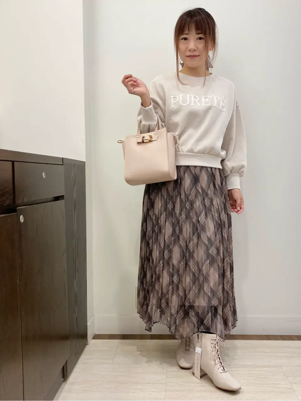 Feroux スタッフ コーディネート画像