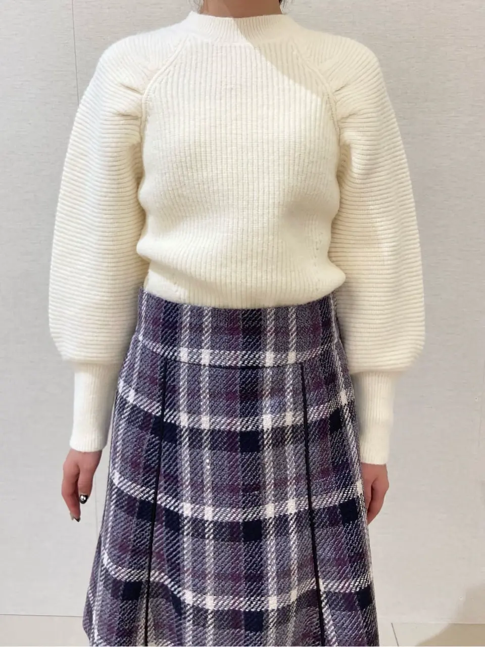 Feroux スタッフ コーディネート画像