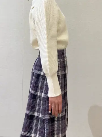 Feroux スタッフ コーディネート画像