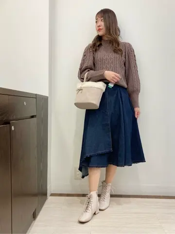 Feroux スタッフ コーディネート画像