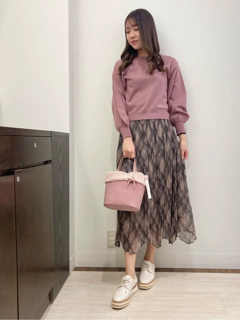 Feroux スタッフ コーディネート画像