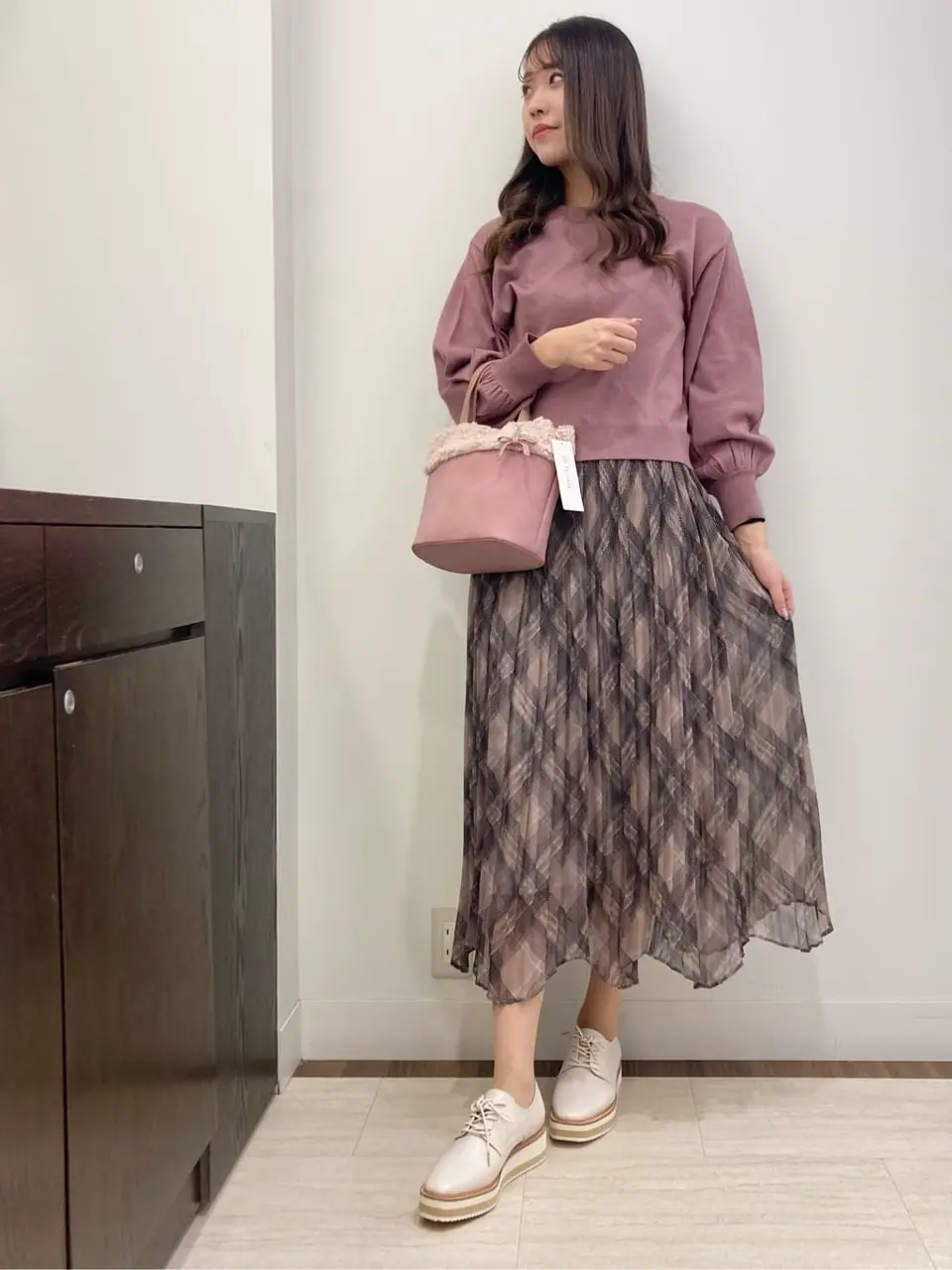 Feroux スタッフ コーディネート画像