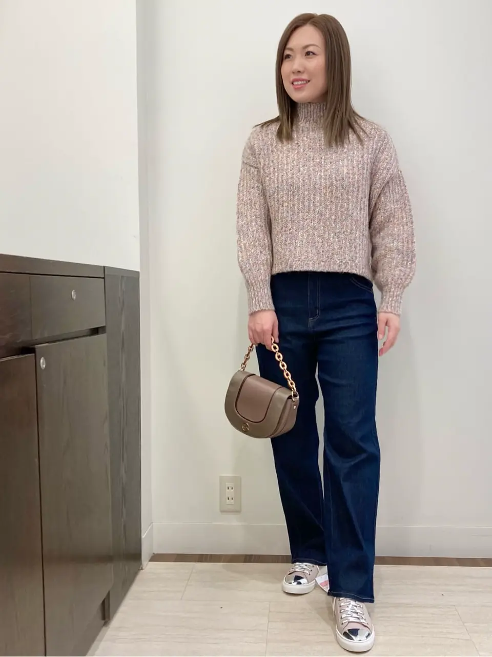 Feroux スタッフ コーディネート画像