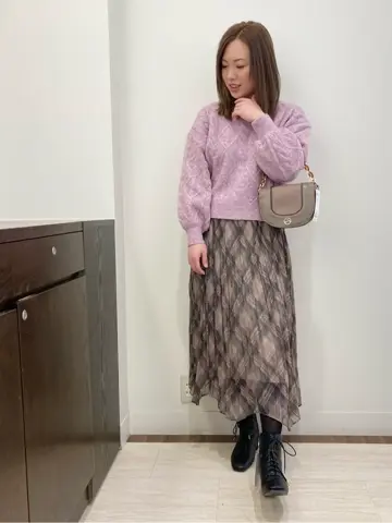 Feroux スタッフ コーディネート画像