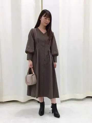 Feroux スタッフ コーディネート画像