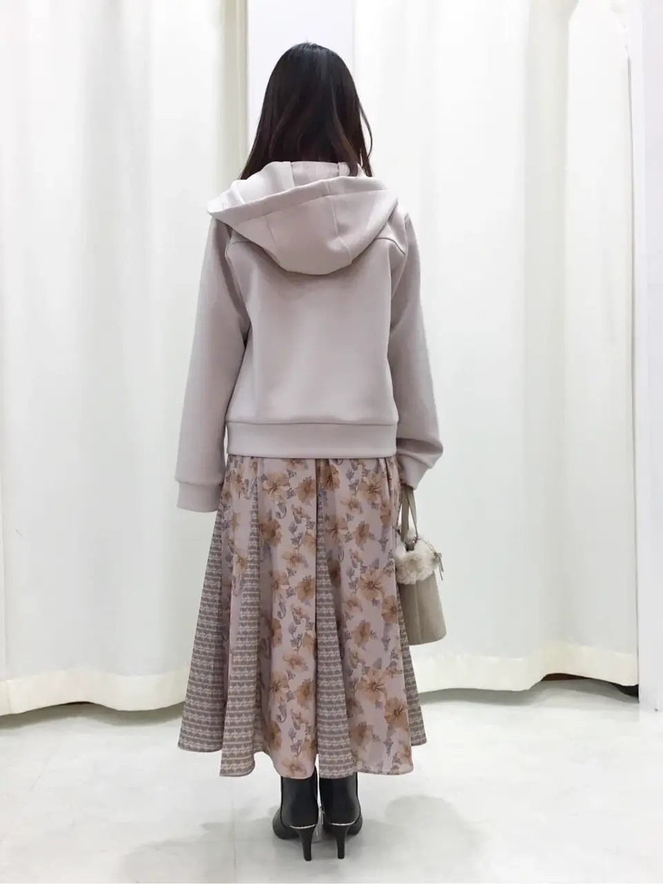 Feroux スタッフ コーディネート画像