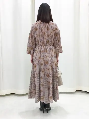 Feroux スタッフ コーディネート画像