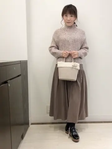 Feroux スタッフ コーディネート画像