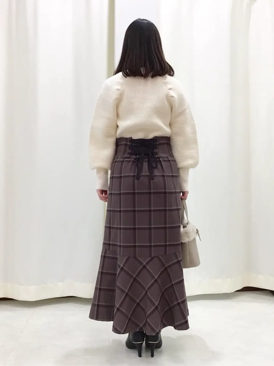 Feroux スタッフ コーディネート画像