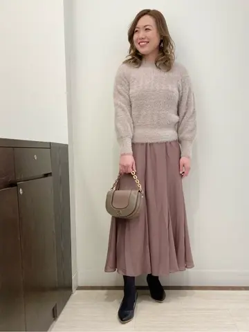 Feroux スタッフ コーディネート画像