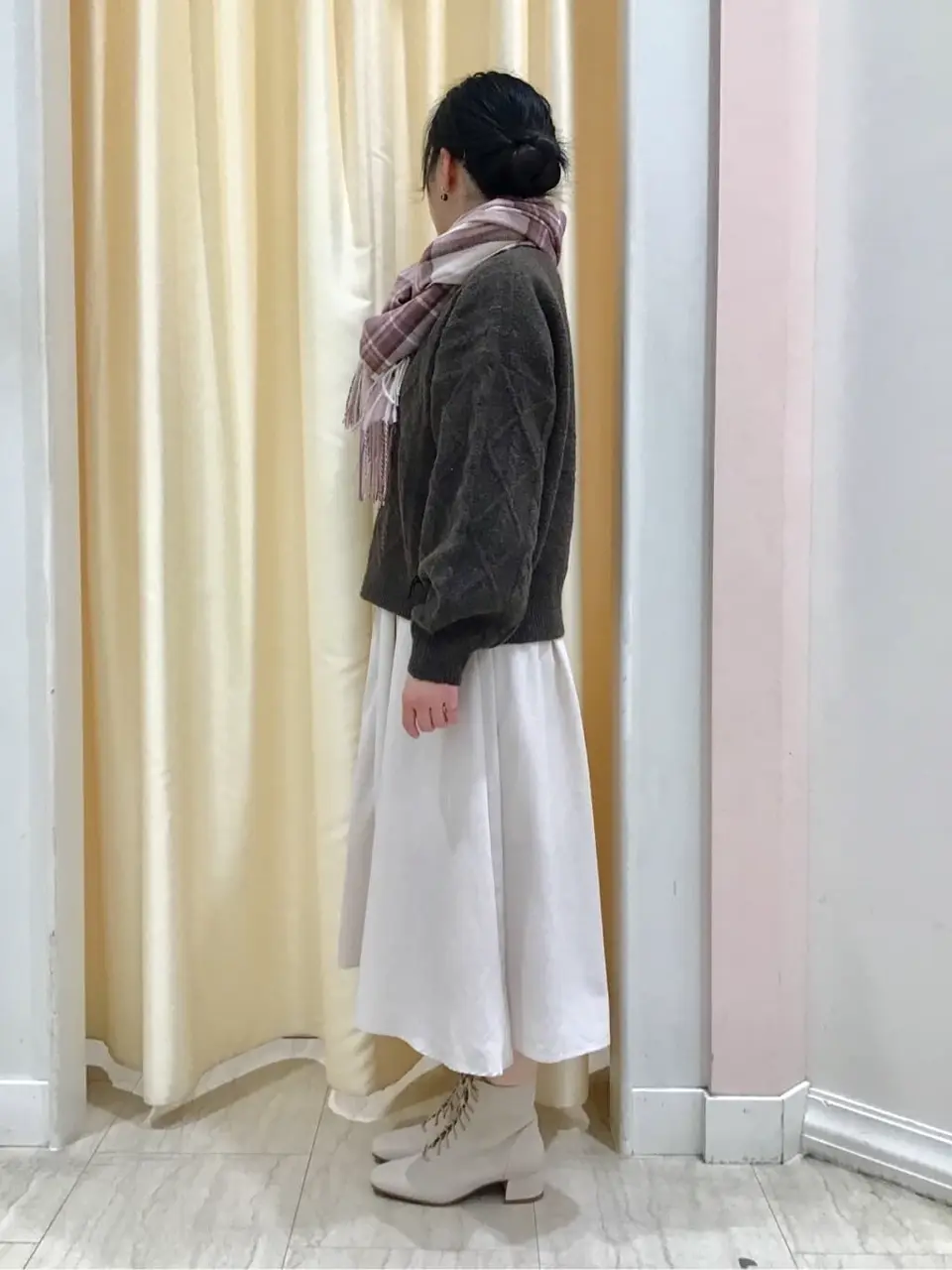 Feroux スタッフ コーディネート画像