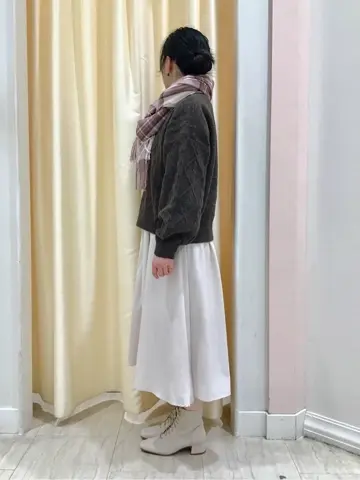 Feroux スタッフ コーディネート画像