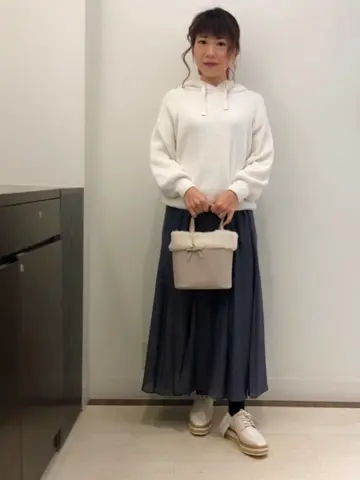 Feroux スタッフ コーディネート画像