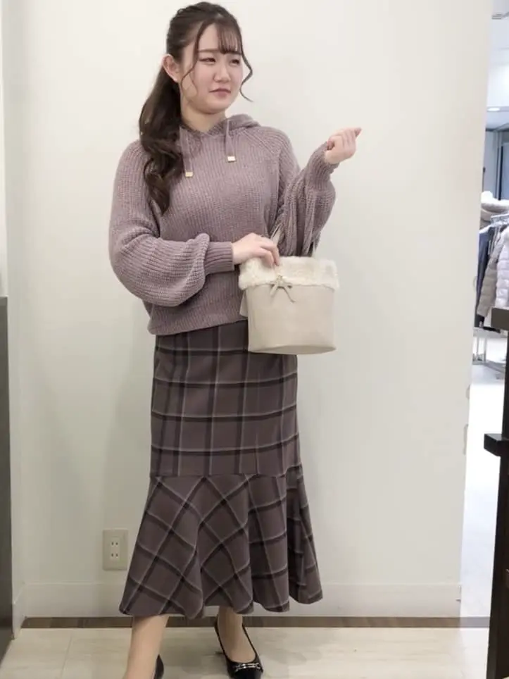 Feroux スタッフ コーディネート画像