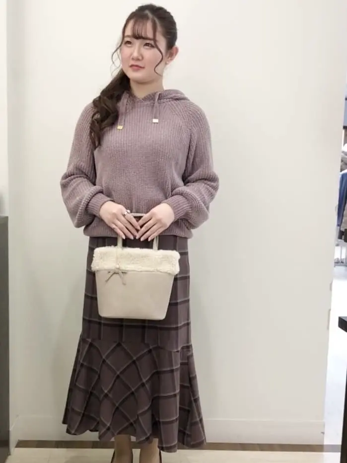 Feroux スタッフ コーディネート画像