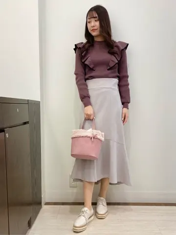 Feroux スタッフ コーディネート画像