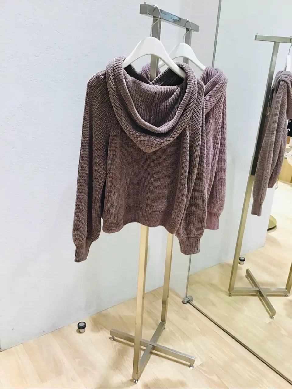 Feroux Y コーディネート画像