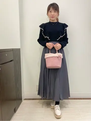 Feroux スタッフ コーディネート画像