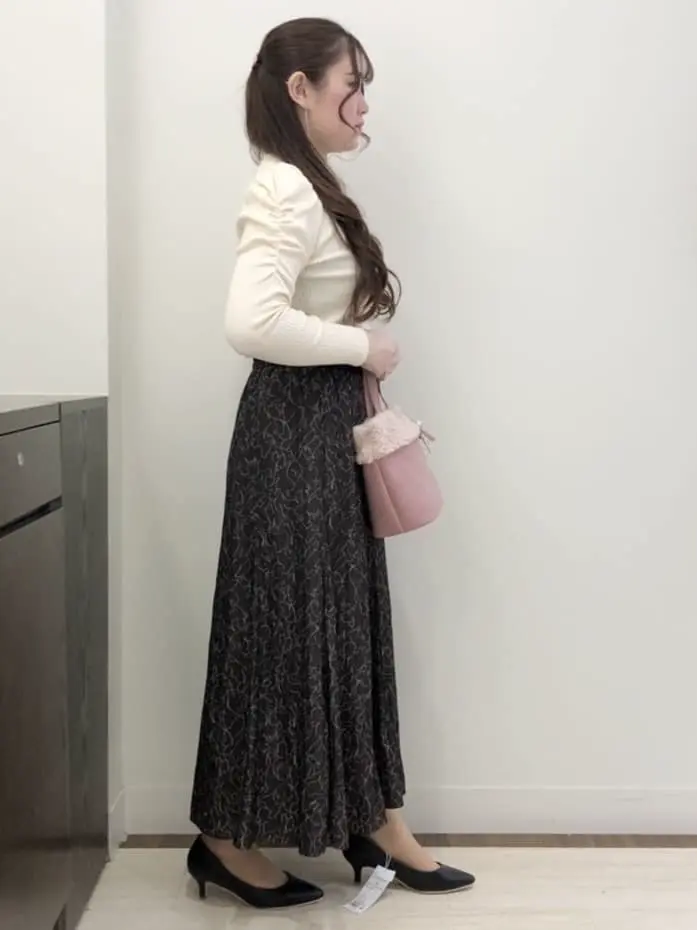 Feroux スタッフ コーディネート画像