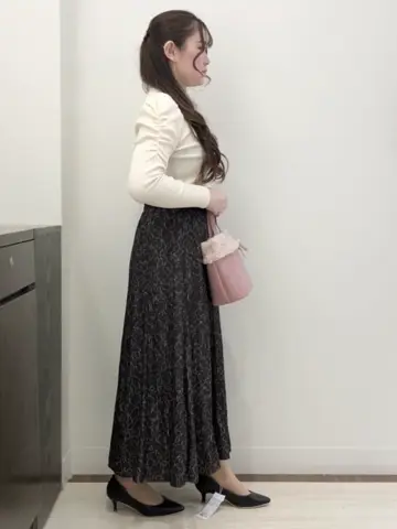 Feroux スタッフ コーディネート画像