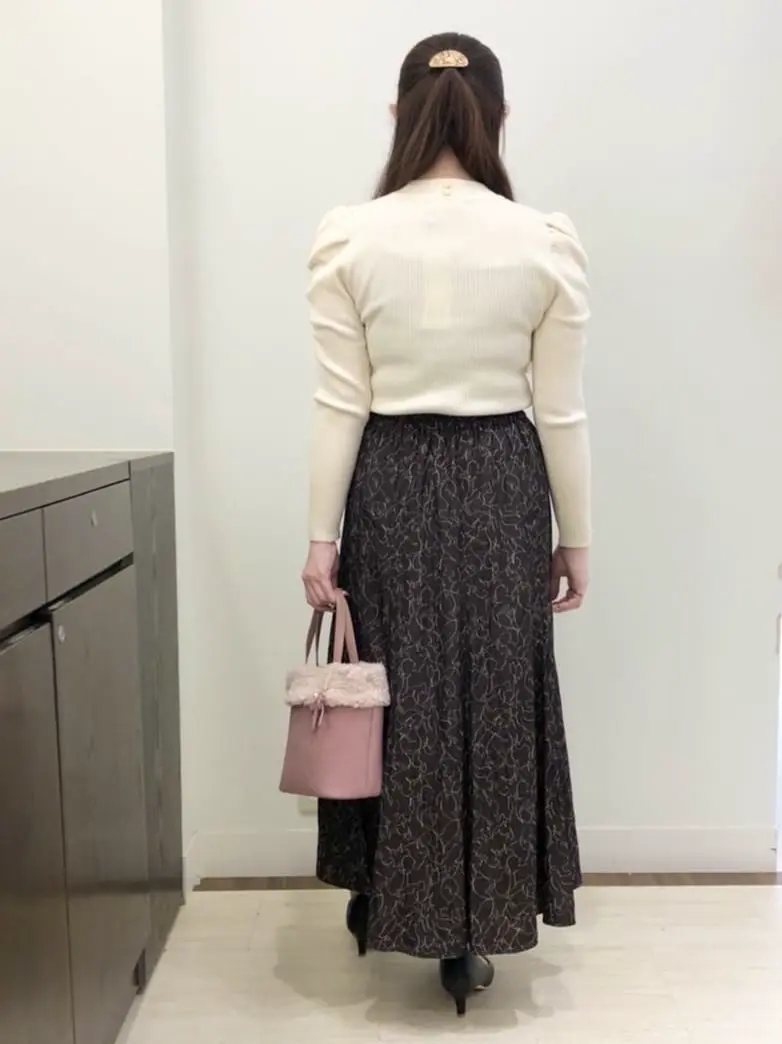 Feroux スタッフ コーディネート画像