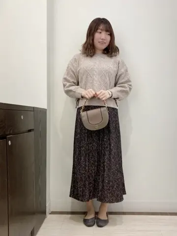 Feroux スタッフ コーディネート画像