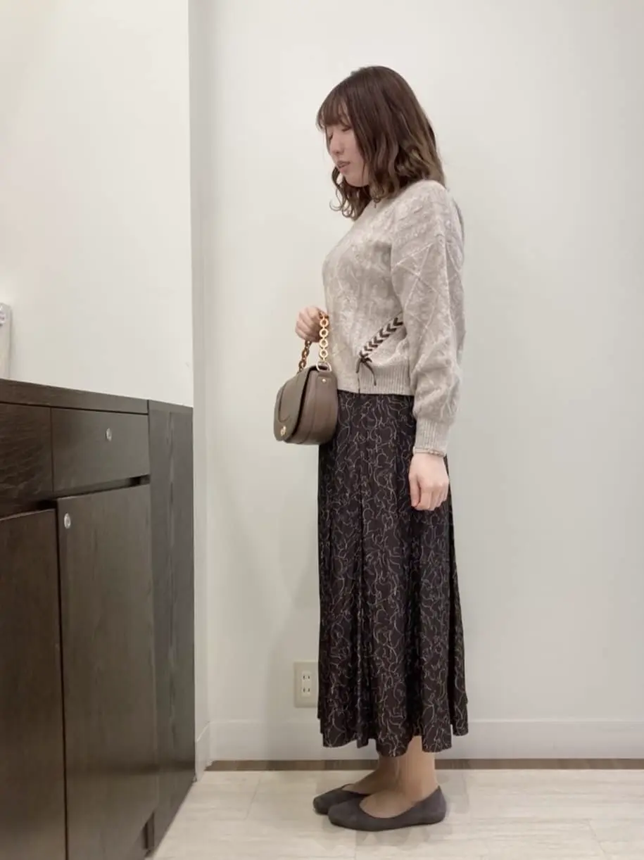 Feroux スタッフ コーディネート画像