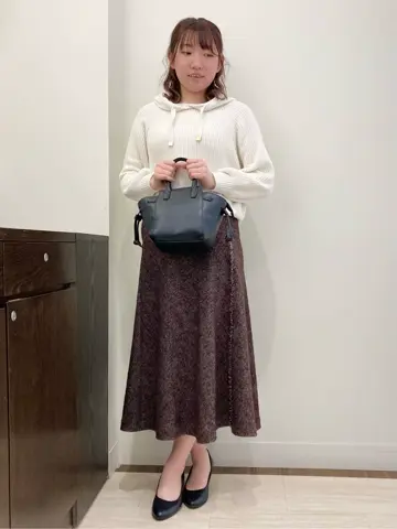 Feroux スタッフ コーディネート画像