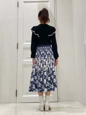 Feroux スタッフ コーディネート画像