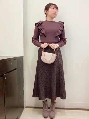 Feroux スタッフ コーディネート画像