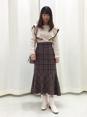 Feroux スタッフ コーディネート画像