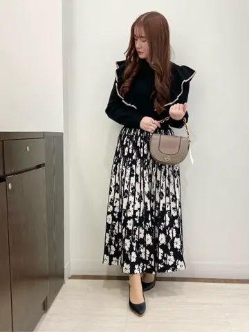 Feroux スタッフ コーディネート画像