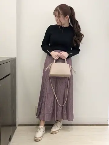 Feroux スタッフ コーディネート画像