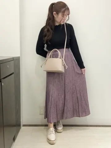 Feroux スタッフ コーディネート画像