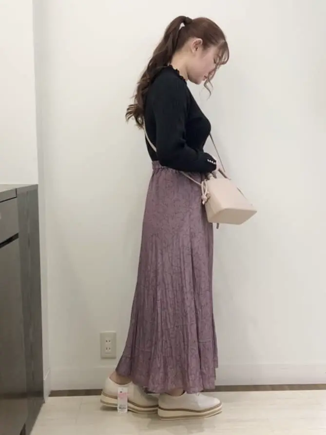 Feroux スタッフ コーディネート画像