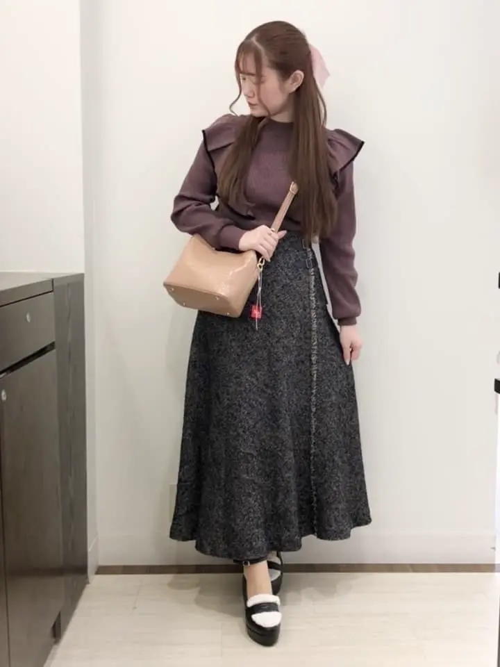 Feroux スタッフ コーディネート画像