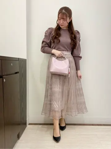 Feroux スタッフ コーディネート画像