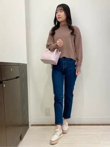 Feroux スタッフ コーディネート画像