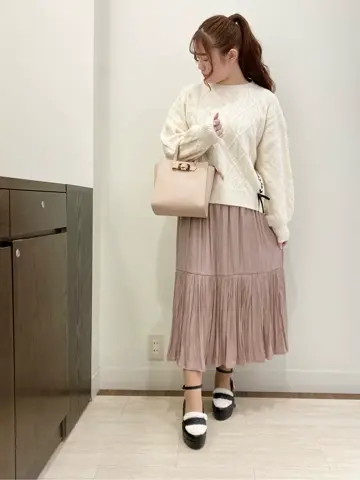 Feroux スタッフ コーディネート画像