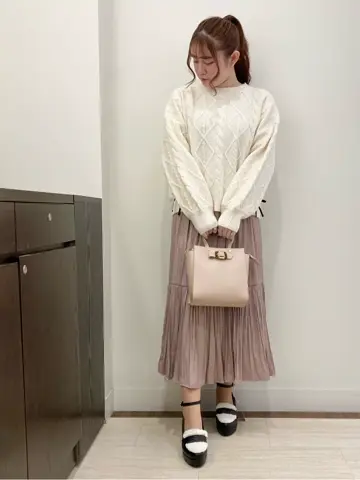 Feroux スタッフ コーディネート画像