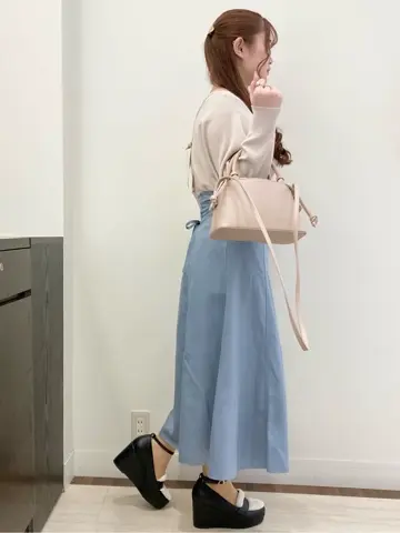 Feroux スタッフ コーディネート画像