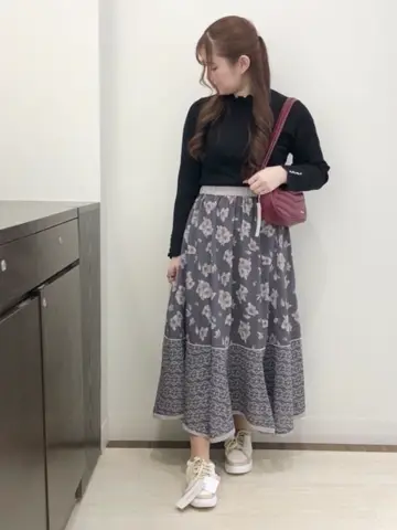 Feroux スタッフ コーディネート画像