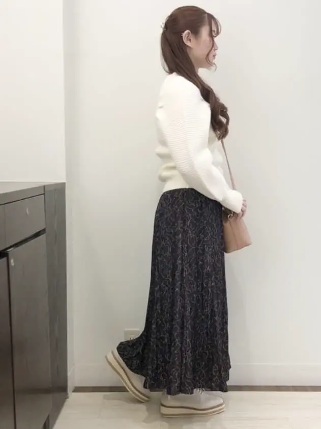 Feroux スタッフ コーディネート画像